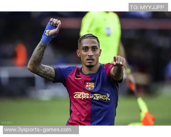 拉菲尼亚荣获西甲最佳与欧冠金靴却无缘年度最佳阵容令人唏嘘