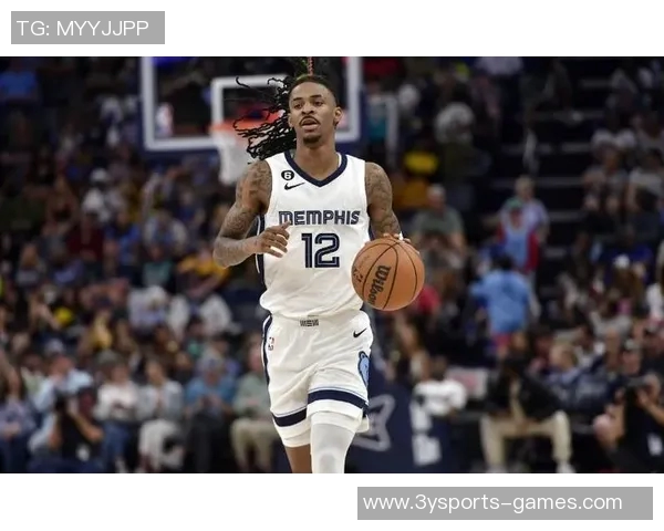 莫兰特对阵湖人时疑似受伤突破落地后捂腿一瘸一拐引发担忧