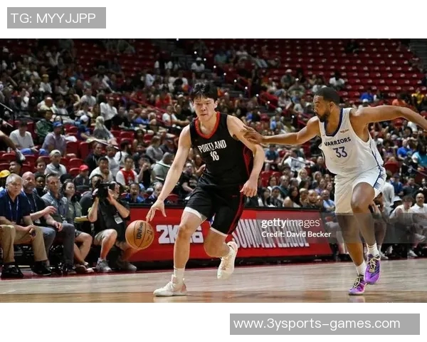 杨瀚森半场表现简评出战4分4秒仅得1助攻正负值4展现潜力