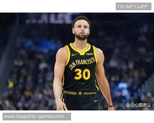 克莱崇拜的4号秀展现多面才华获库里认可非同寻常 克莱崇拜的4号秀展现多面才华获库里认可非同寻常