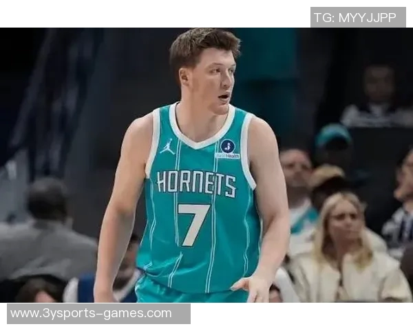 查尔斯李宣布克尼佩尔脚踝扭伤确诊状态每日观察中